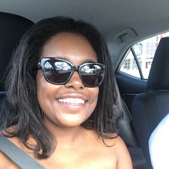 Meet your Posher, Stevonna - Picture 1 of 1